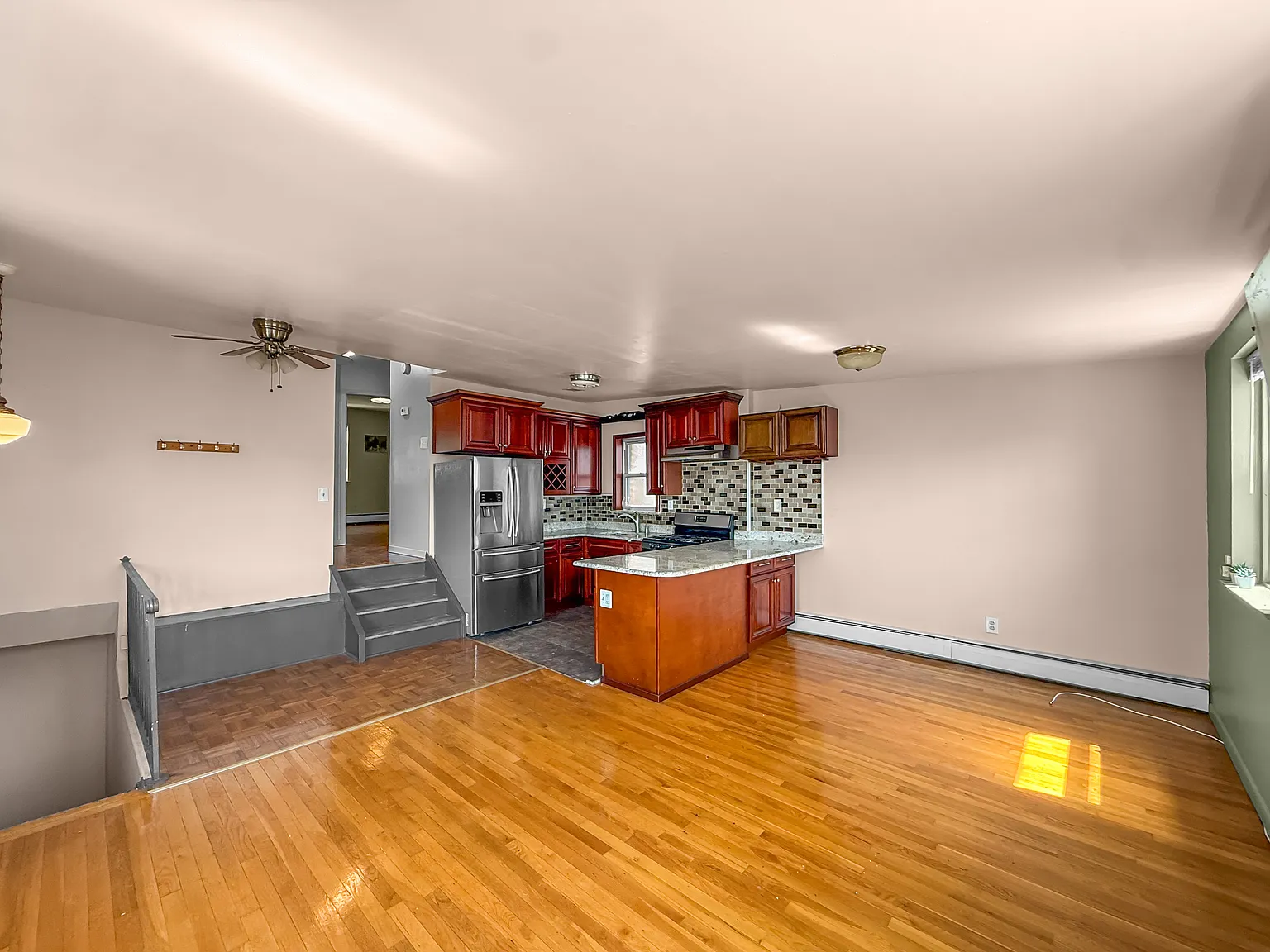 72 Mackay Place — Photo 3