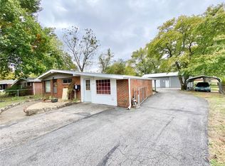 624 Valley Dr, East Alton, IL