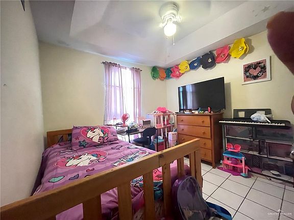 3rd image of 1605 Dalobo Blvd