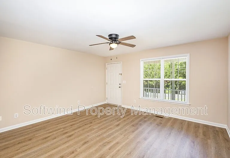 1217 Summer St — Photo 13