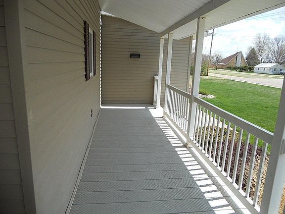 4th image of 602 Prentiss Ave