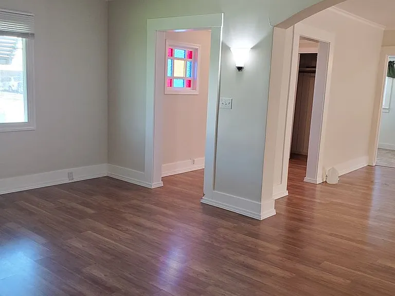 933 Delaware St — Photo 5