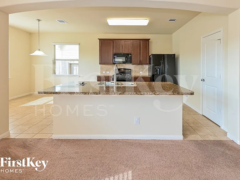 10502 Lake Of The Ozarks Dr — Photo 8