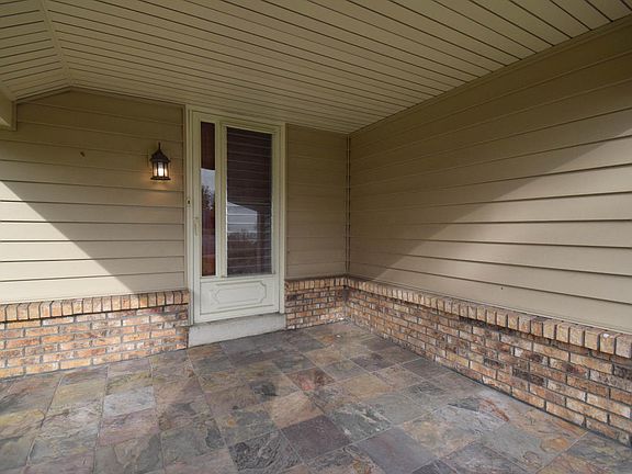 2nd image of 8054 W Imperial Dr