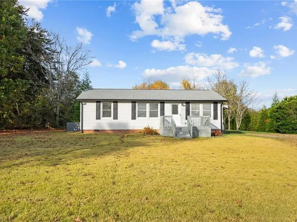 8440 W Harrell Rd, Oak Ridge, NC 27310