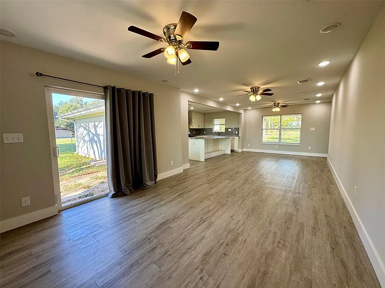 813 Central Ave — Photo 11