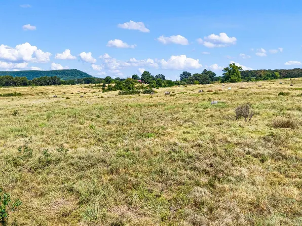 (undisclosed Address), Morrilton, AR 72110