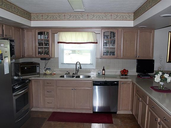 4th image of 133 Idlewild Dr
