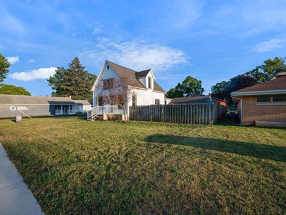 4th image of this home