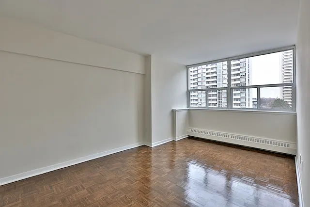 66 Broadway Ave — Photo 11