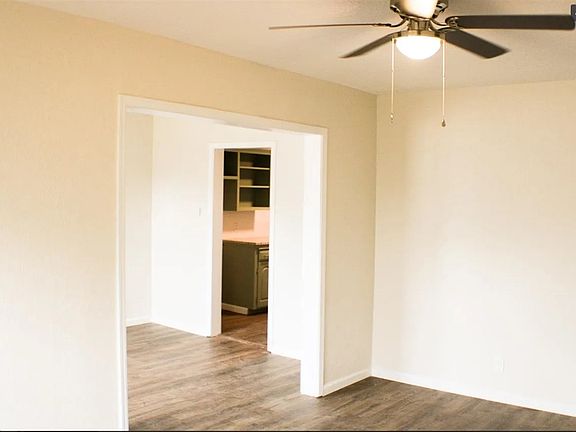5th image of 1105 NW Elm Ave