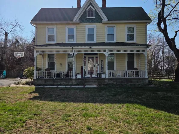 13041 Penn Shop Rd, Mount Airy, MD 21771