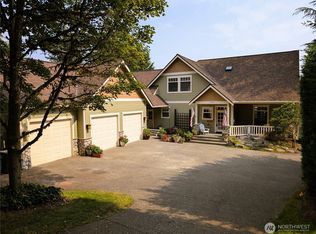 7240 Holmes Island Road SE, Lacey, WA 98503