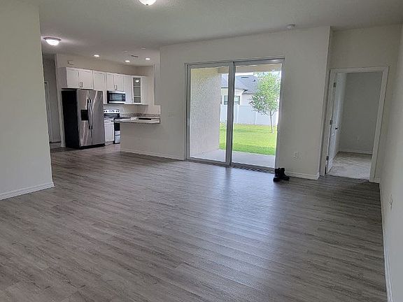 3rd image of 3687 Lubec Ave