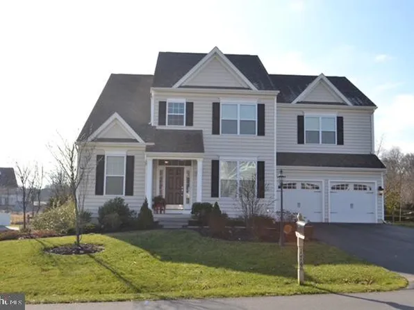174 Patriot Ln, Downingtown, PA 19335