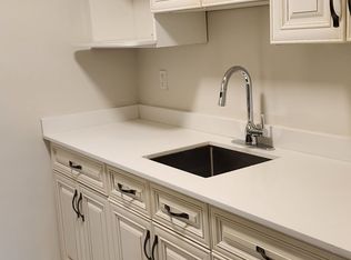 2202 Weston Rd #318, Toronto, ON M9N1Y3