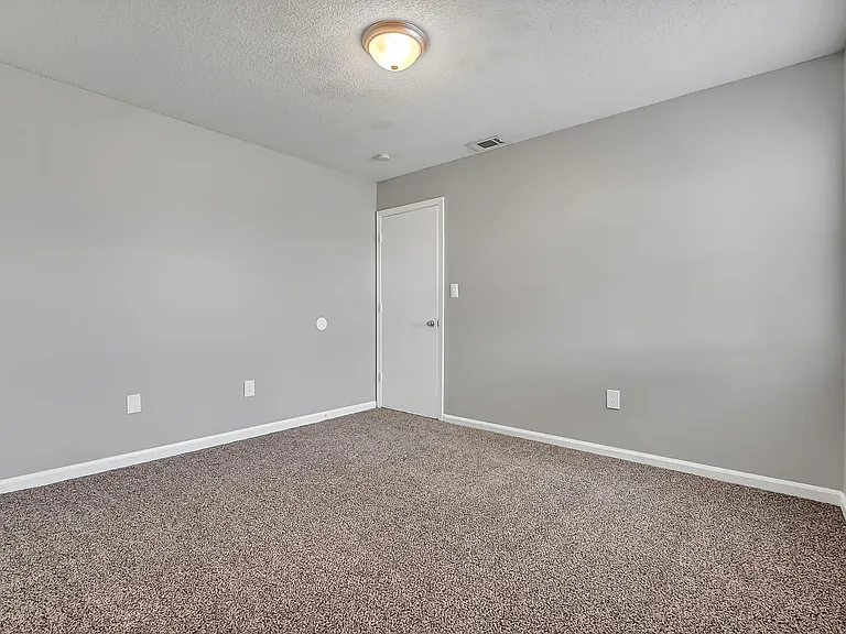 Springlake Apartments — Photo 64
