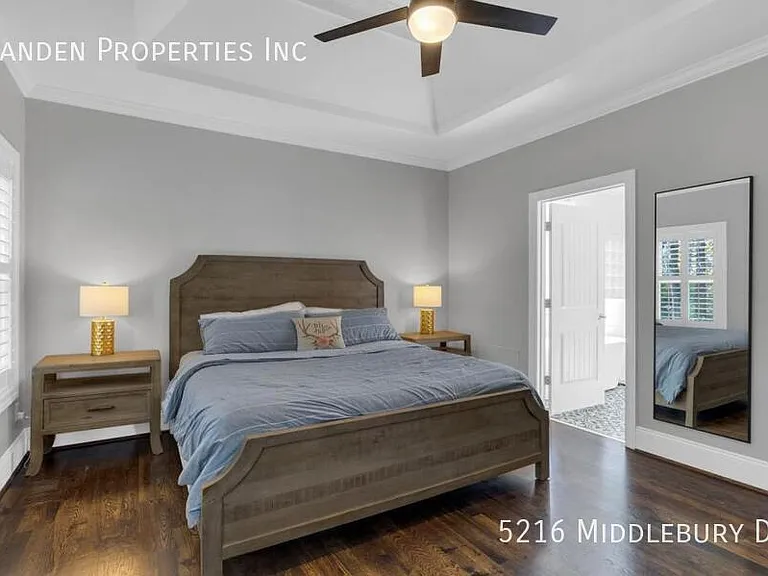 5216 Middlebury Dr — Photo 18