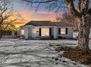 60 Griswold St, Hillsdale, MI 49242