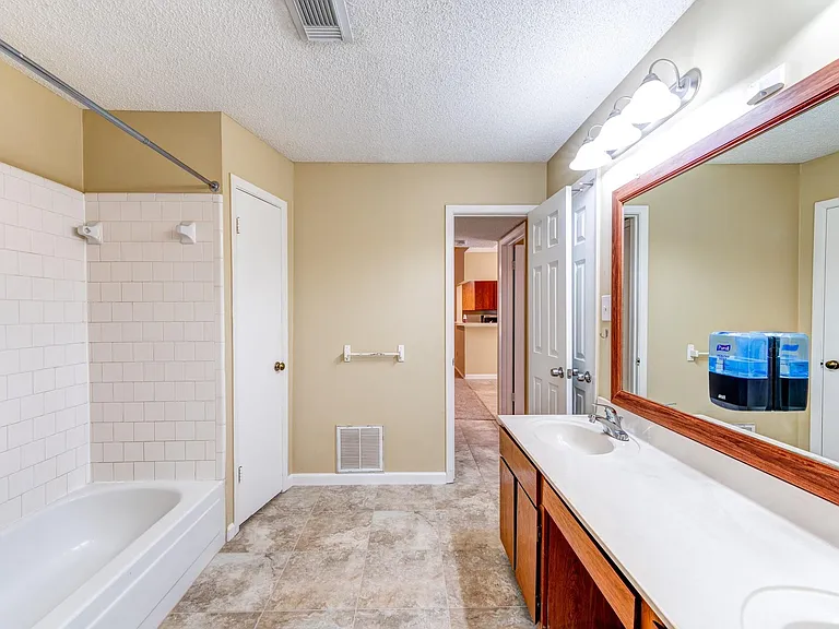 24206 Landing Way Dr — Photo 13