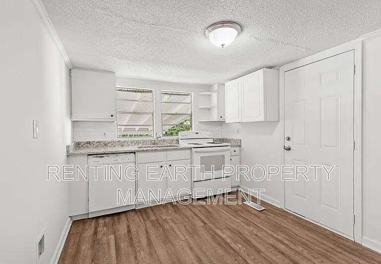 5308 Adams Ave — Photo 10