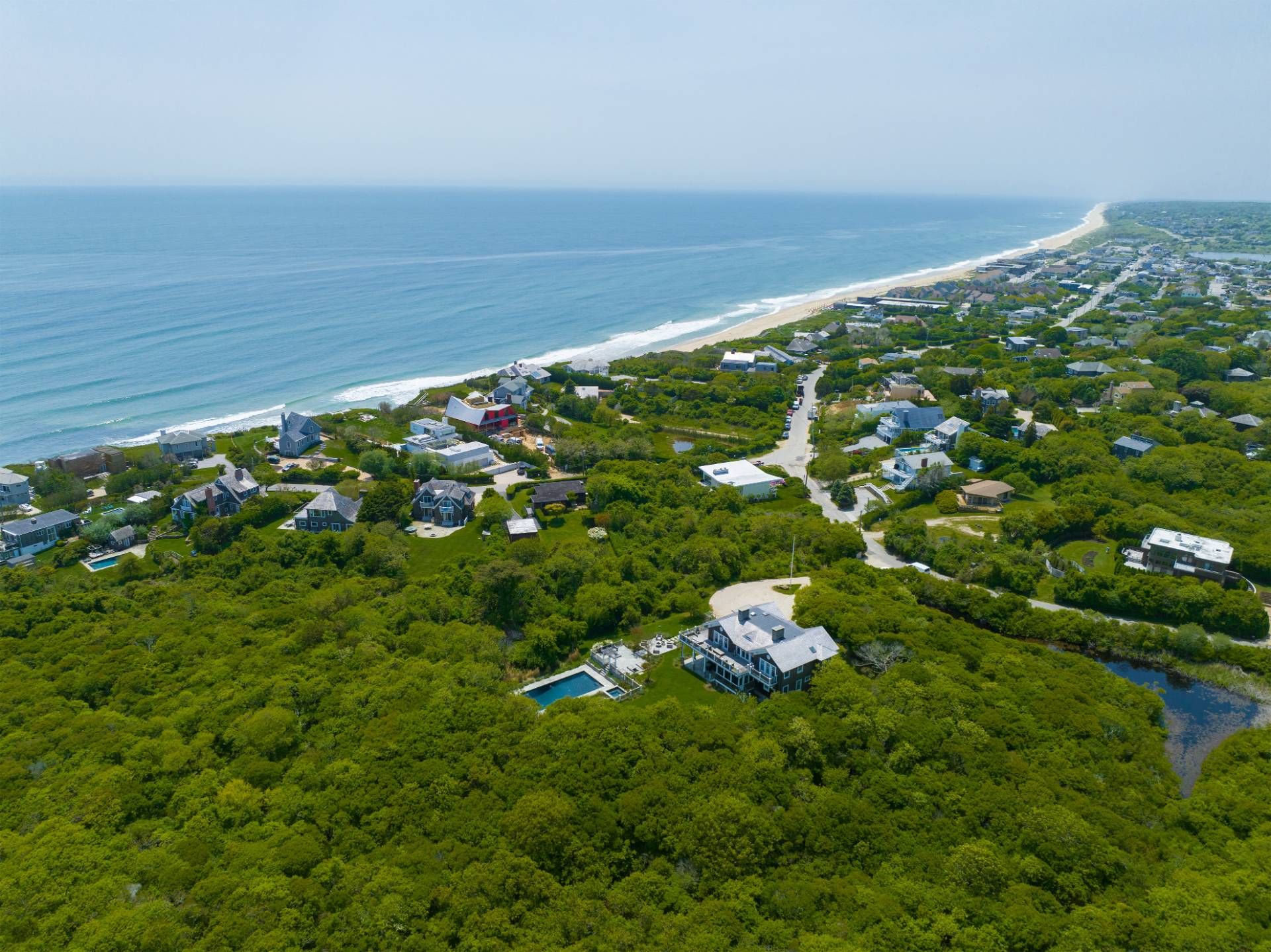 14 North Surfside Ave, Montauk, NY 11954 Out East