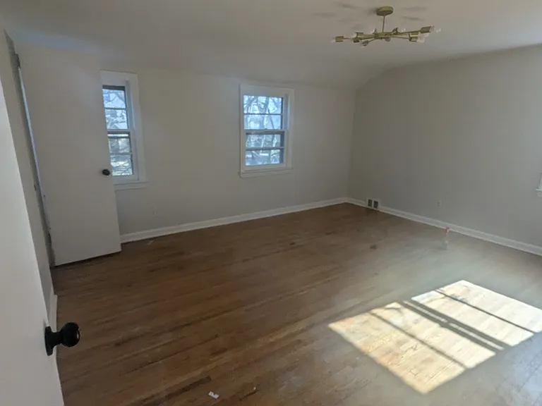 540 W 7th Ave — Photo 3