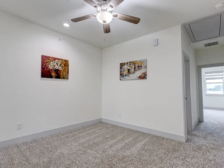 6043 Rivendell Dr — Photo 23