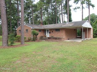 650 S May St, Southern Pines, NC 28387