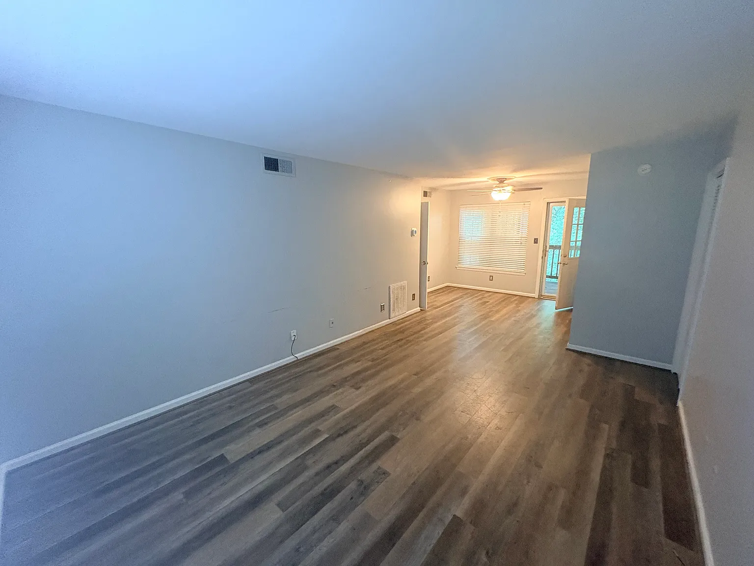 1 bed, 744 sqft, $1,300 — Photo 1