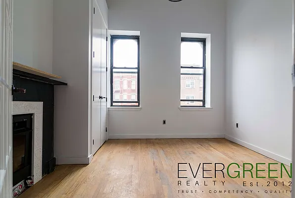 Rented by Pinn Realty | media 26