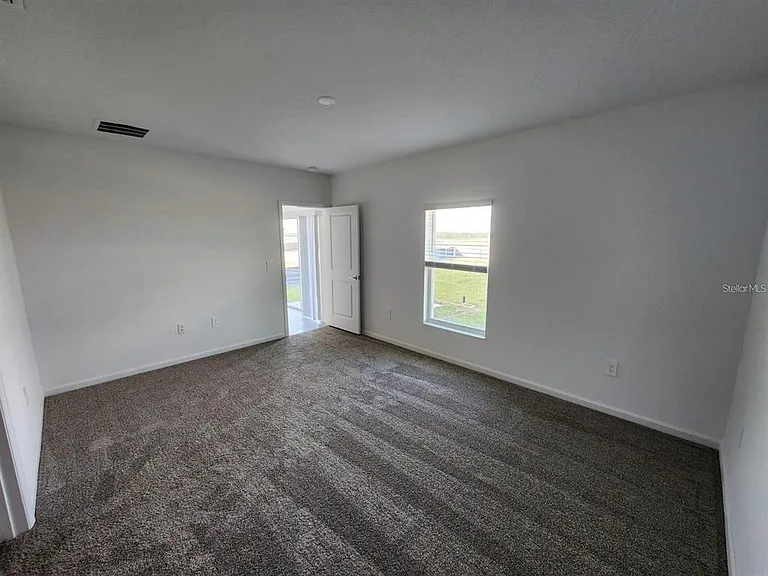 2713 Runners Cir — Photo 13
