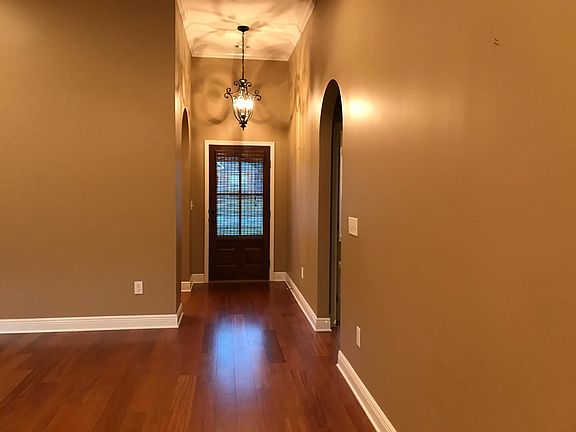 3rd image of 13668 Old Ivey Dr