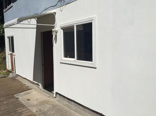 93452 Paradise Ln, Coos Bay, OR 97420