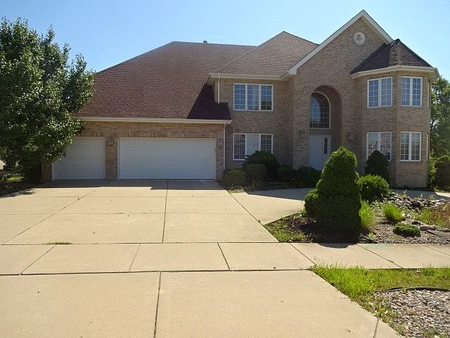 1st image of 15169 Woodland Dr