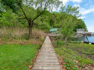 3050 Bay Front Ln S, Rochester, NY 14622