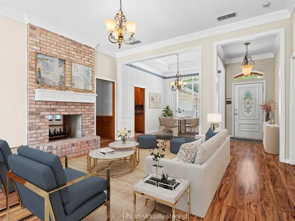 3310 Summergrove Dr, Arlington, TX 76001