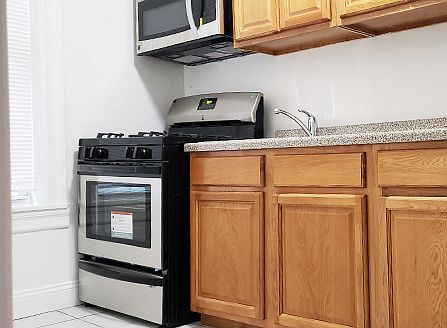 3rd image of 575 W 175th St APT 32