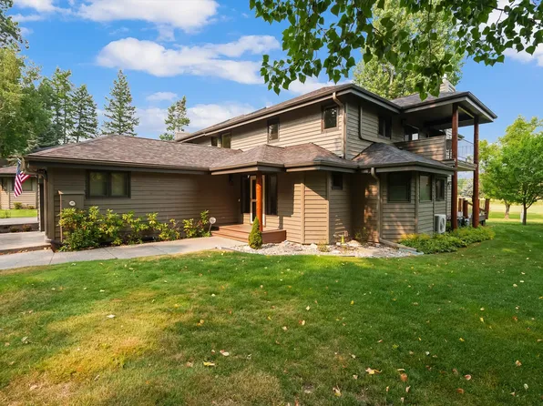 257 Eagle Bend Dr, Bigfork, MT 59911