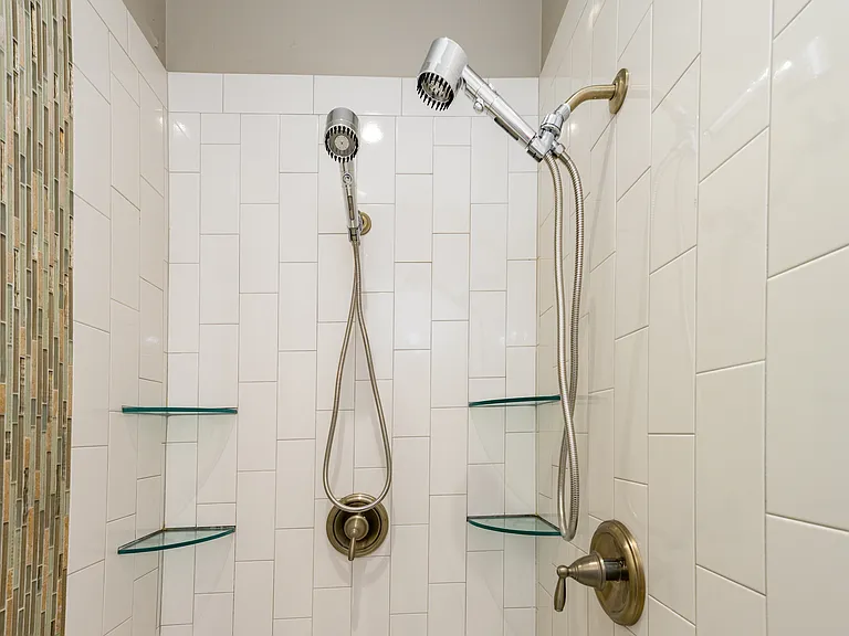3454 S 2240 E — Photo 17