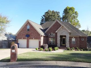 73 Cypress Cv, Maumelle, AR 72113