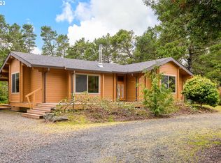 4792 Gloria Gayle Way, Florence, OR 97439