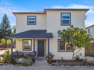 6312 Tristania Ct, Forestville, CA 95436