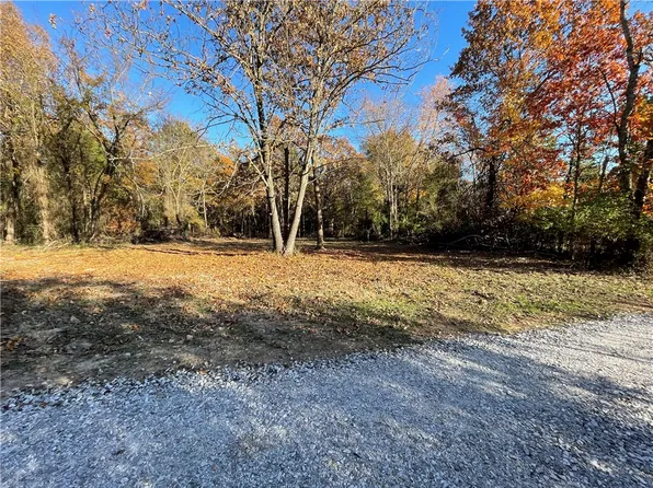 2428 Terra Ln, Springdale, AR 72762