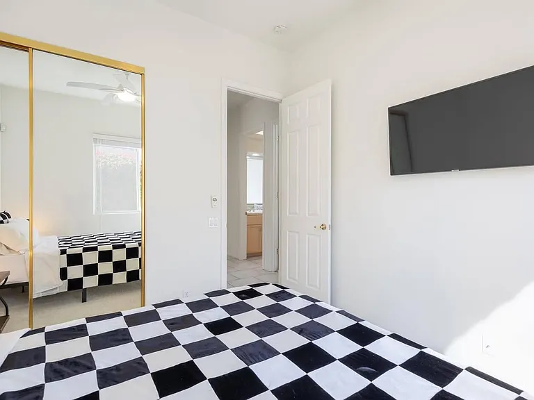 40741 Avenue Solana #40741 — Photo 17