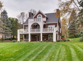 5675 Lake Sarah Heights Dr, Rockford, MN 55373