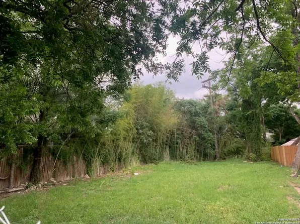 318 Trail Street LOT W, San Antonio, TX 78212