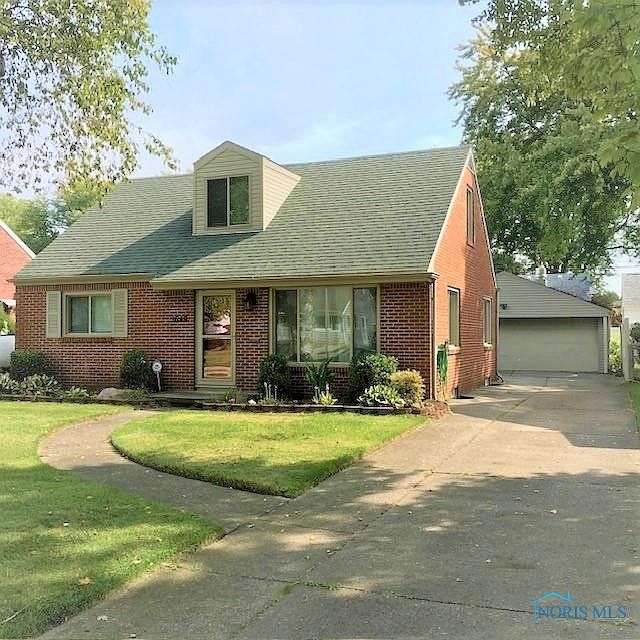 1st image of 1649 Carmelle Ct