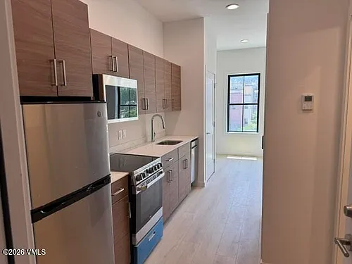 1200 Capitol St #204 Photo 1