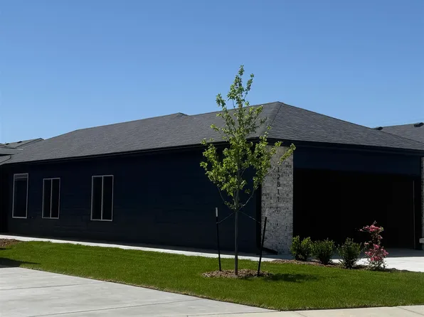12811 E Willowgreen St, Wichita, KS 67230
